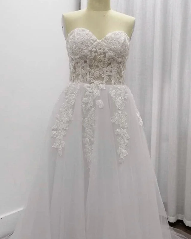 Lace Embroidery Sweetheart See Through Corset Tulle Wedding Dress